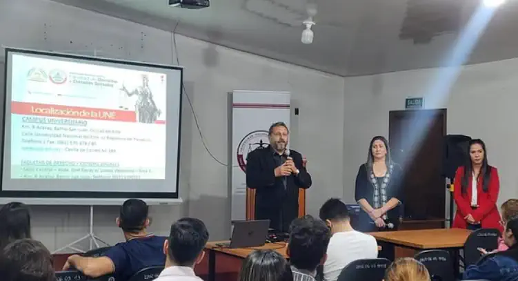 Charla de inducción y reinducción académica – Área 3